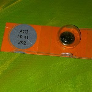 Sizes compatible AG3 LR41 392 new